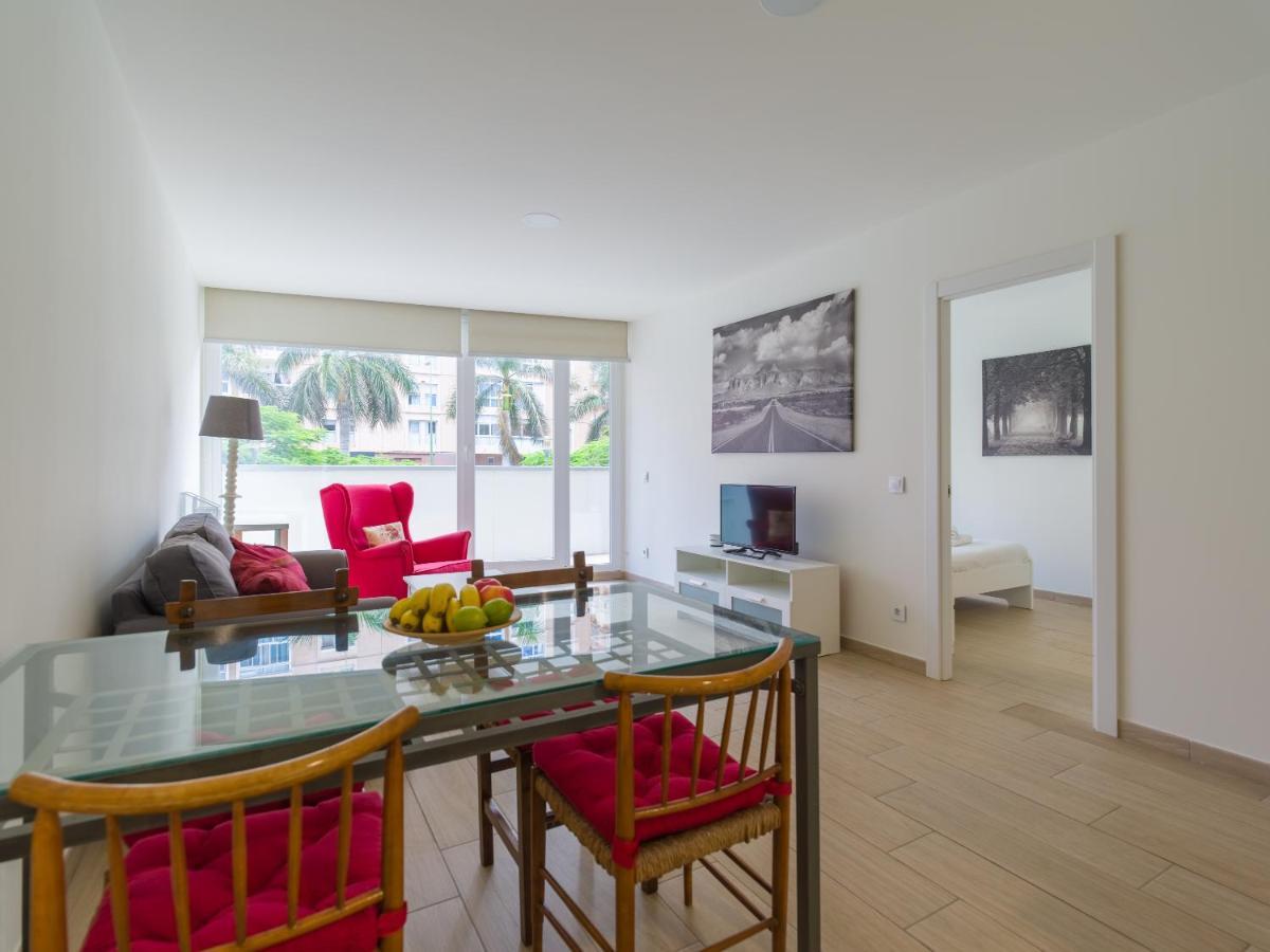 Homeforguest Apartamento Con Terraza Y Parking En Las Canteras Las Palmas de Gran Canaria Ngoại thất bức ảnh