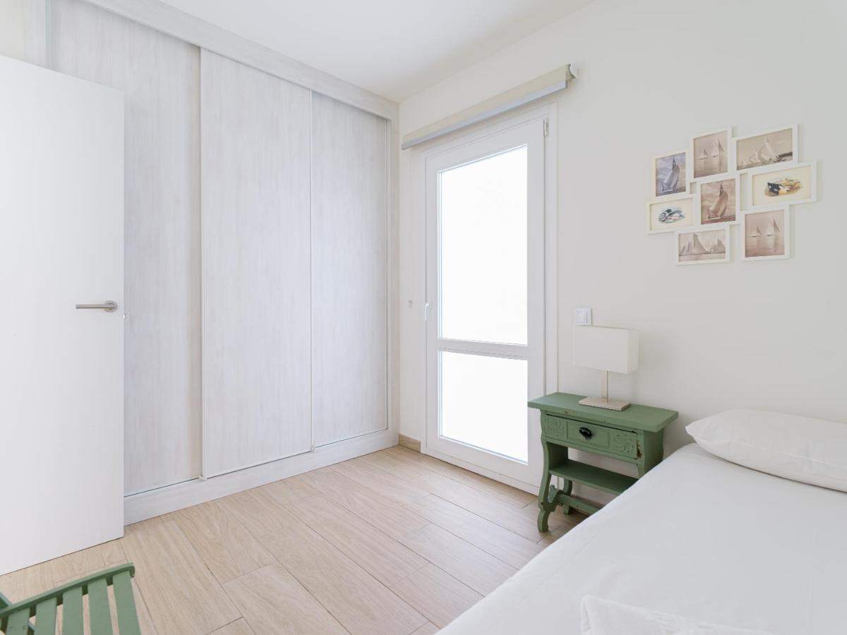 Homeforguest Apartamento Con Terraza Y Parking En Las Canteras Las Palmas de Gran Canaria Ngoại thất bức ảnh